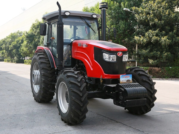 Trator com rodas 70-110HP